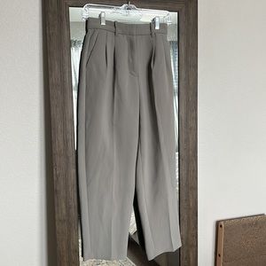 Aritzia Wilfred Carrot Pant Basalt Gray